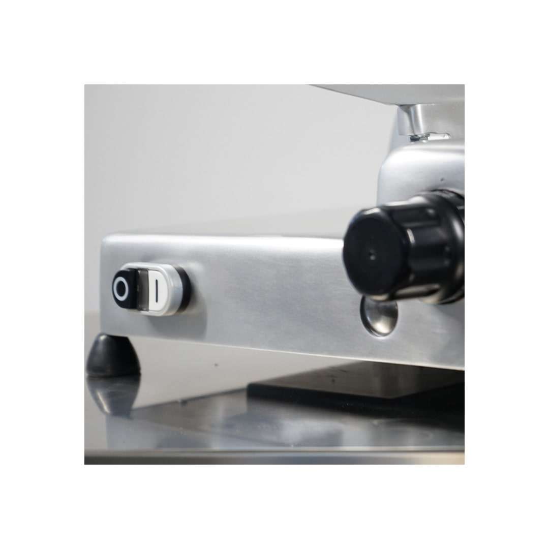 PFA250BS-PFA275BS_AFFETTATRICE VERTICALE PER SALUMI MONOFASE CON LAMA Ø 250-275 MM_dett13_New-min