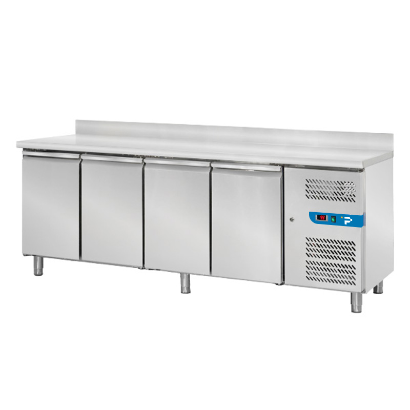Tavolo refrigerato con n° 4 porte GN 1/1 con alzatina