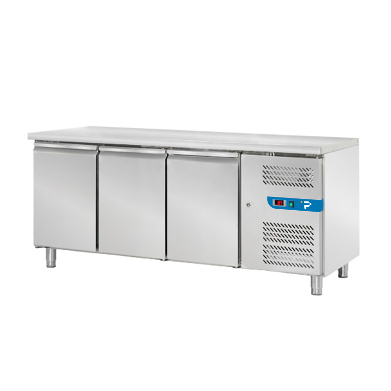 Tavolo refrigerato con n° 3 porte EN 60x40 senza alzatina