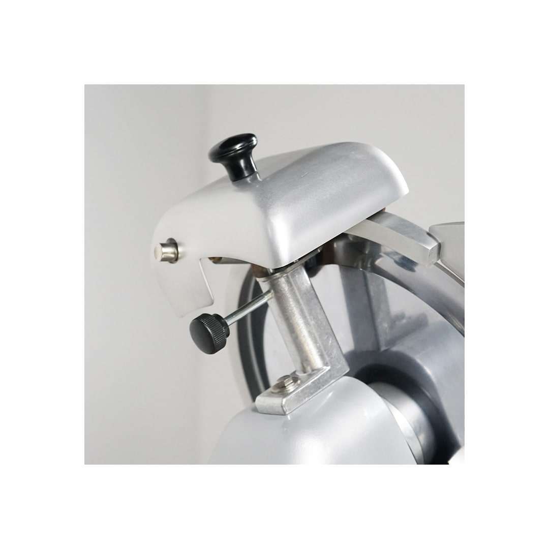 PFA300BLM_AFFETTATRICE A GRAVITÀ MONOFASE CON LAMA DA 3000-330 MM_dett8-min