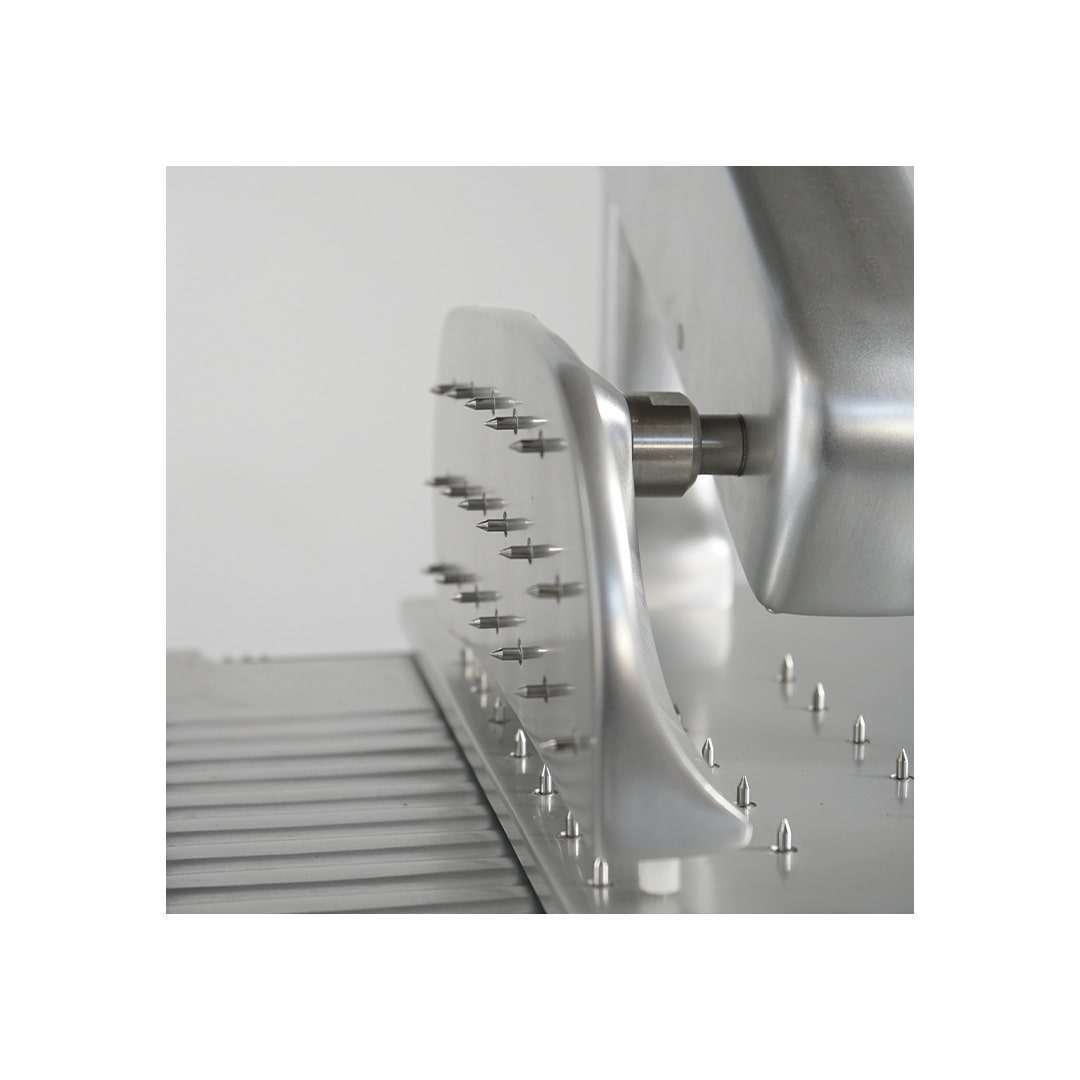 PFA302PS_AFFETTATRICE VERTICALE PER SALUMI MONOFASE O TRIFASE CON LAMA DA Ø 300 A Ø 370MM_dett18-min