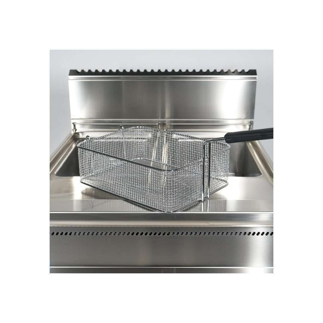 PFP9FRG2V17-22_dett7-min