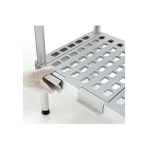 Gancio per giunzione scaffalature